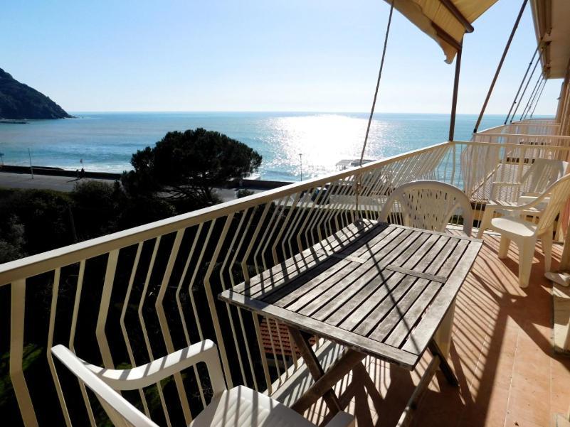 Spazioso Appartamento Vista Mare, Levanto Buitenkant foto